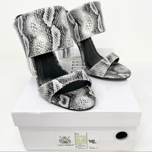 cape robin Shoes - 🌸 SPRING SALE 🌸Cape Robin Snake Maria Size 7 NIB